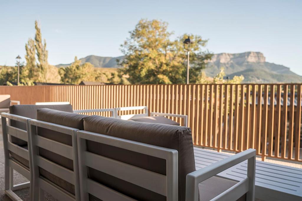 El Arrebol Comfort Camp Jaca Eksteriør bilde