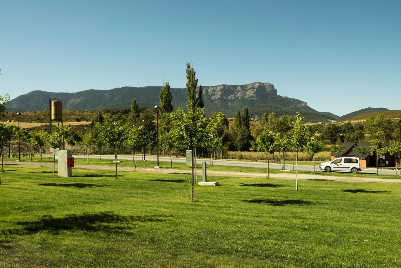 El Arrebol Comfort Camp Jaca Eksteriør bilde